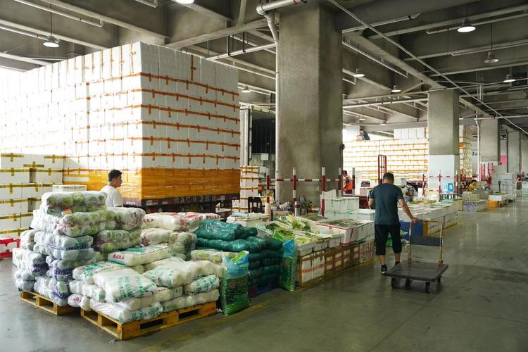 双节保供稳价 沪上蔬菜及农产品批发供应总量锁定29万吨，新鲜蔬菜投放加码